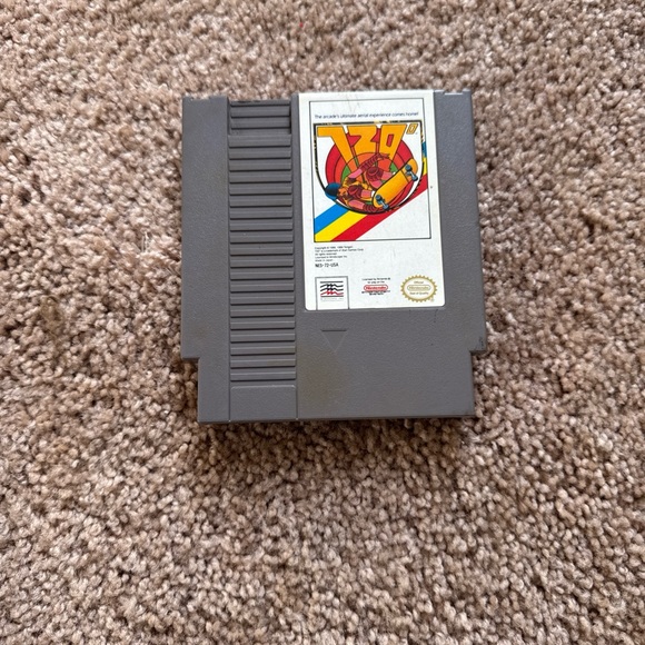 Nintendo NES Game Cartridges - Gray Shells with Colorful Label Art - Picture 3 of 4